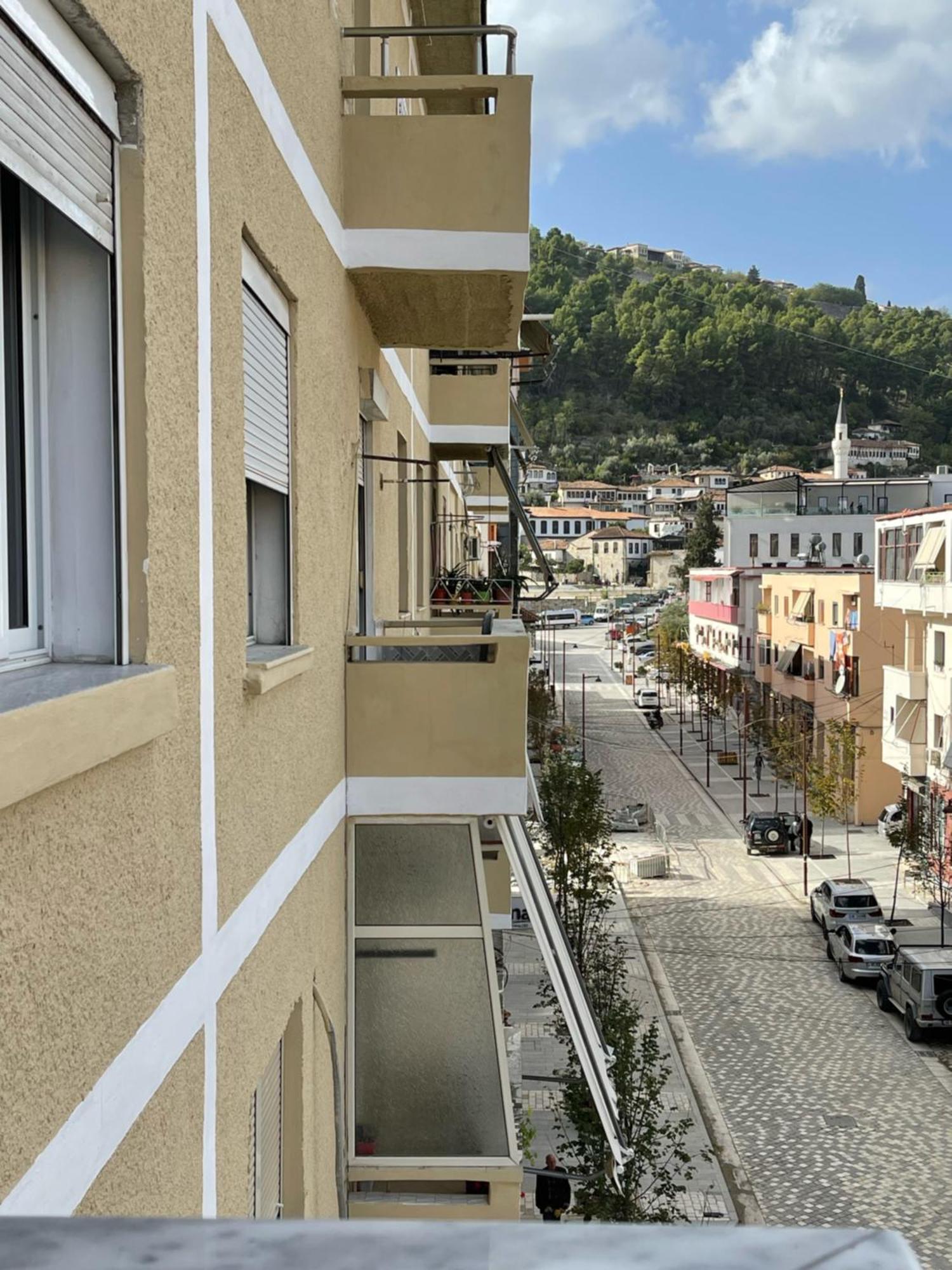 Beratinus Apartment In Berat Center Esterno foto
