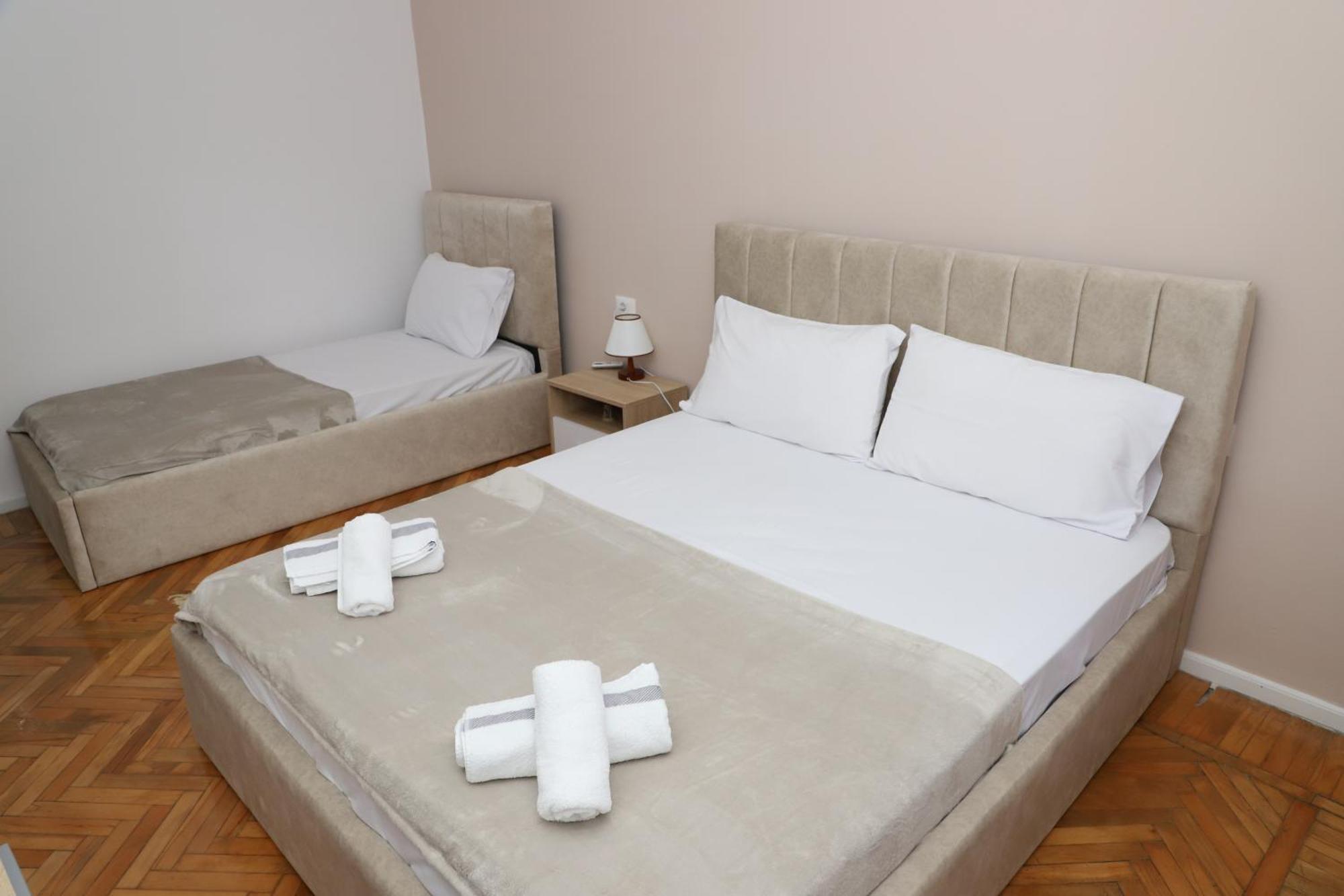 Beratinus Apartment In Berat Center Esterno foto